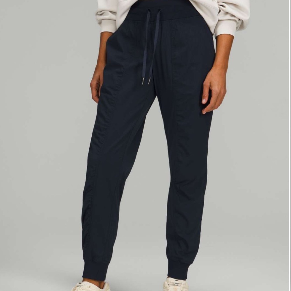 EUC Lululemon Dance Studio Mid-Rise Jogger - Navy